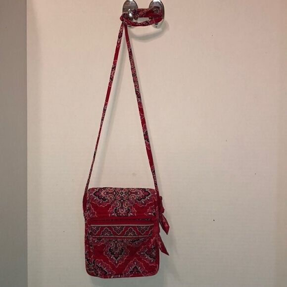 Vera Bradley Crossbody   - Picture 1 of 7